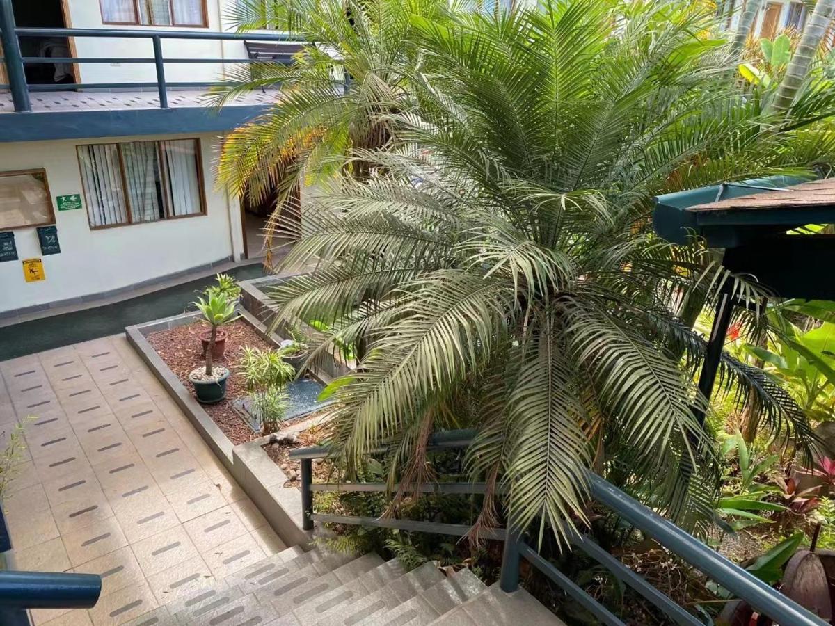 Hotel Ecological Inn San José Buitenkant foto